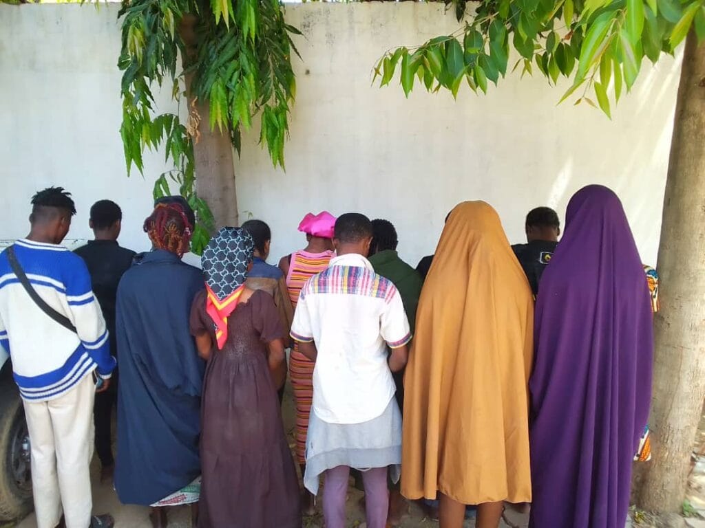 Police hand 15 rescued victims of trafficking to NAPTIP in Kano 15 victims of Trafficking