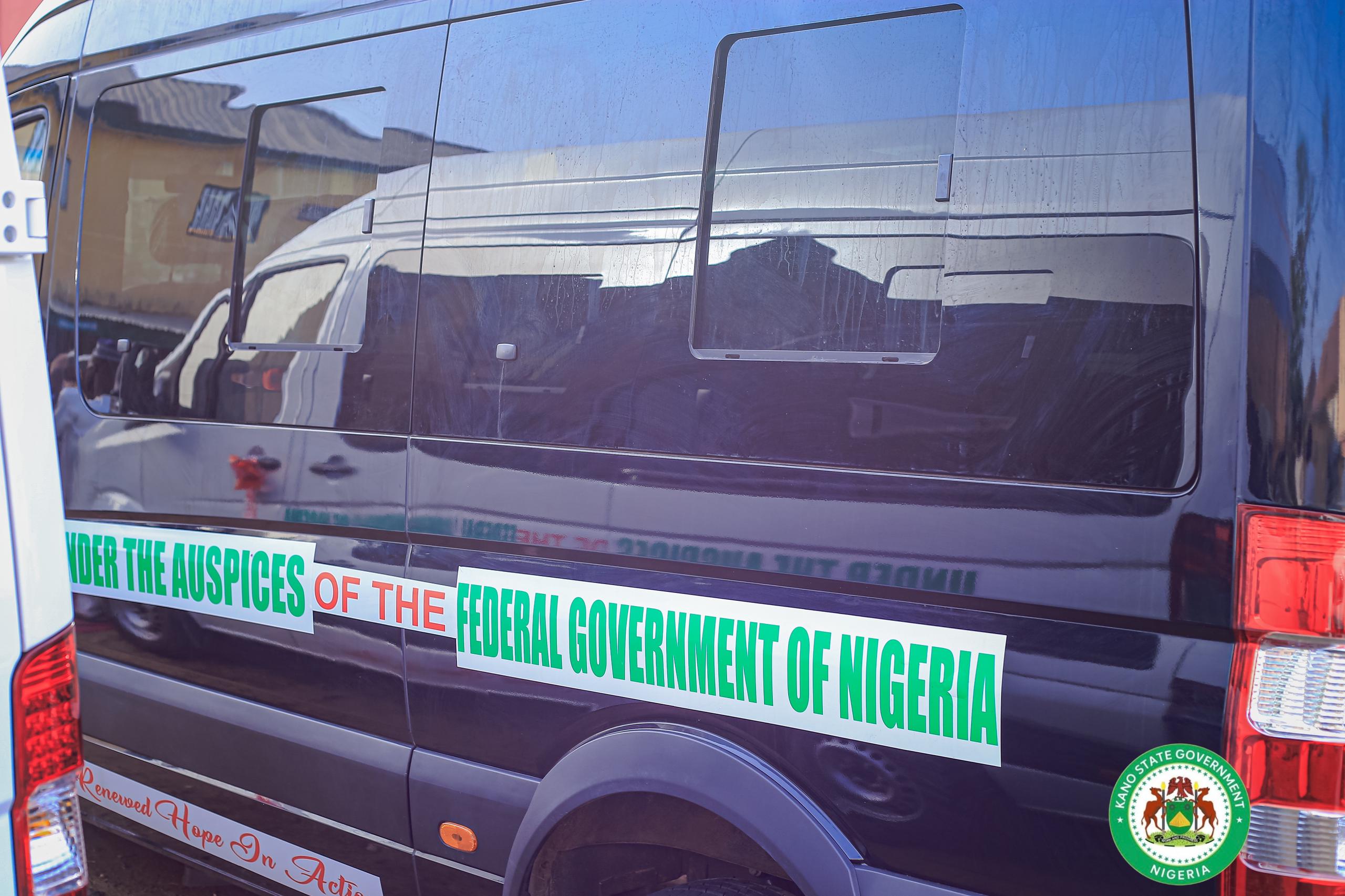 CNG bus