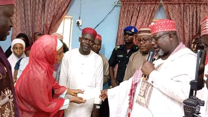 Dambatta LGC Donates ₦1 Million to Newly Recruited Teachers Chairman Jamilu Abubakar Distributes Appointment