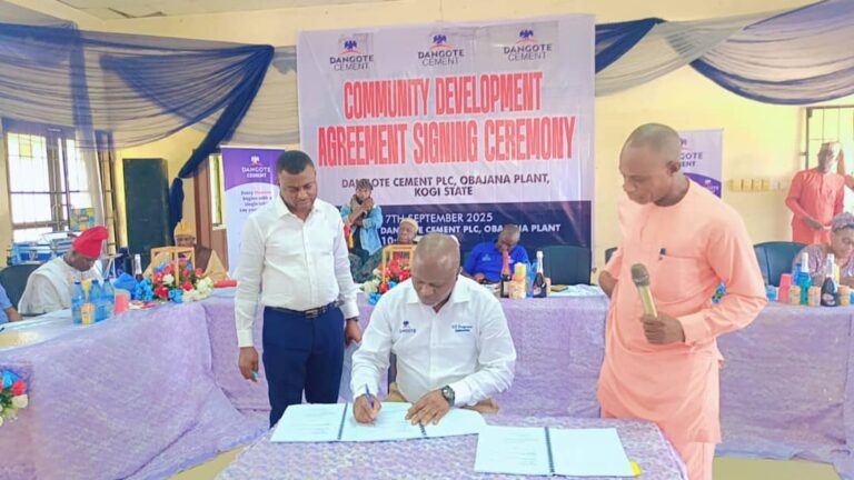 Dangote Cement Obajana, Jakura Community, Seal Landmark Dev’t Pact Dangote Cement and Jakura sealed Community Devt