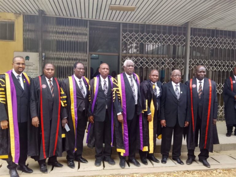 Uphold Integrity and Professionalism” — Maude to Law Students Group Pictures