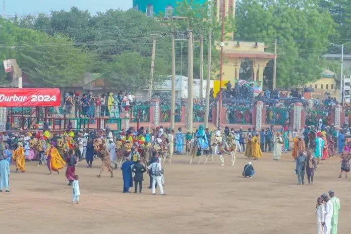 Horse Riders at Hawan Daushe 9 Horse Riders at Hawan Daushe 9