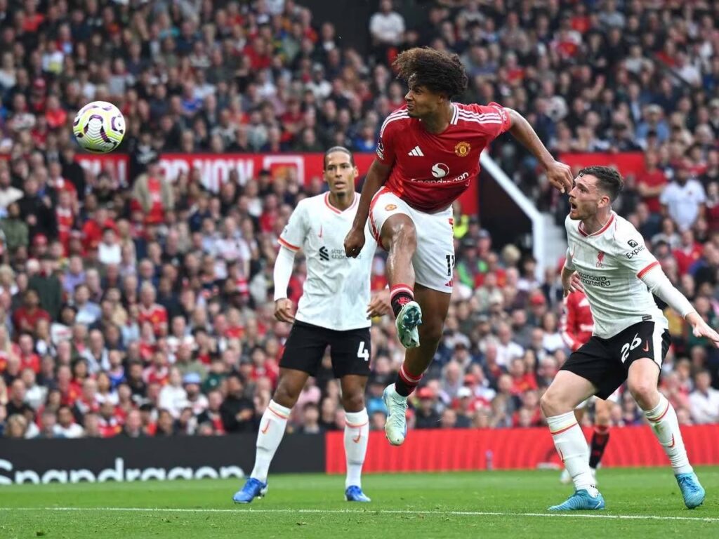 Liverpool humililiate Manchester United Joshua Zirkzee