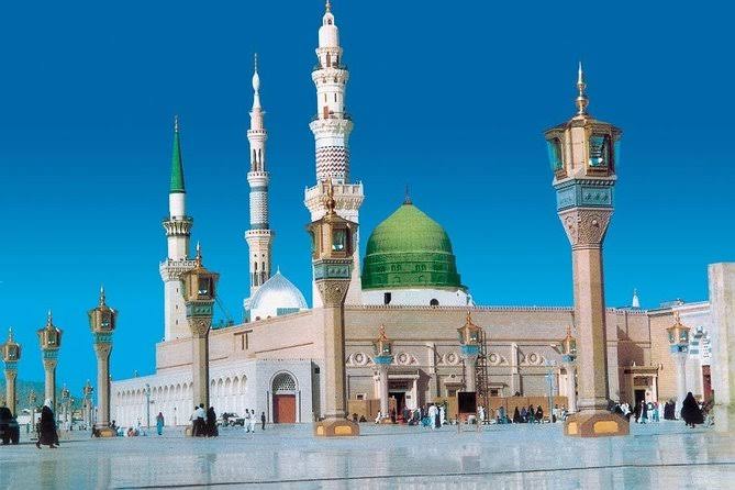 Coming Home is Not Always to Earth: A Response to Dr. Nafisa Baba-Ahmed. Madina Mosques