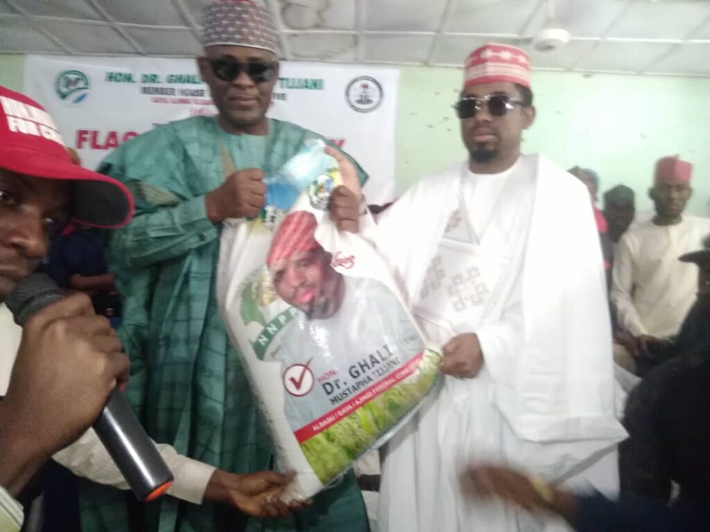 Legislator presents 18,600 Bags of foodstuffs to Constituents Member Gaya