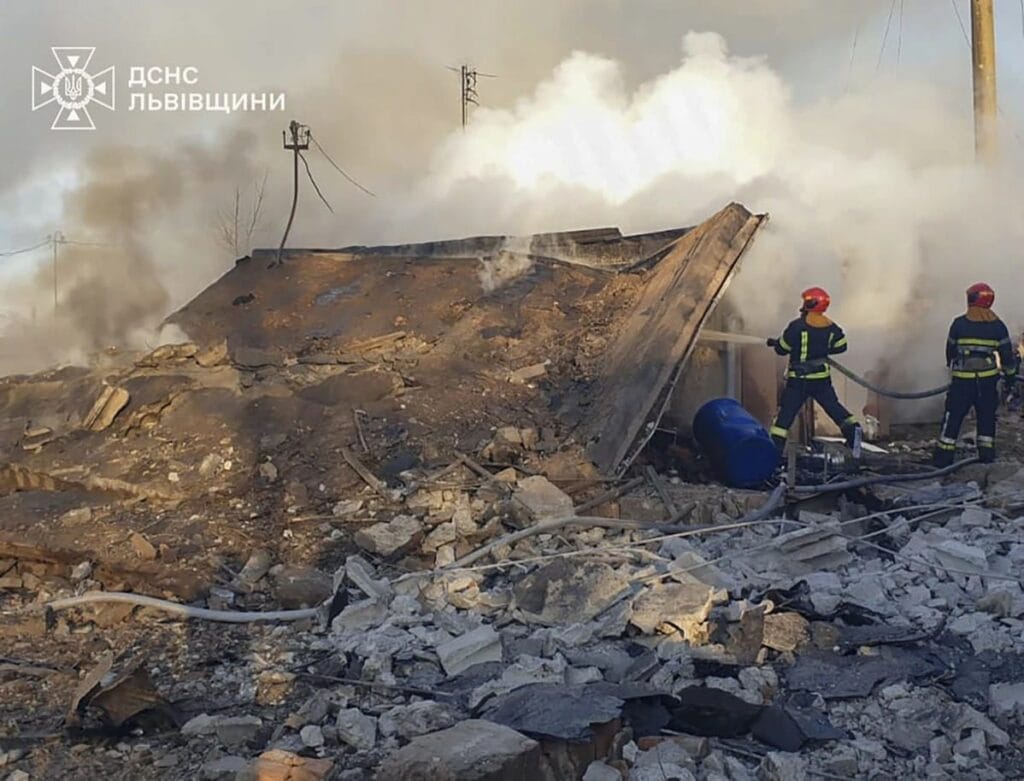 6 dead in Russian missile attack on Sumy, mayor says Russian attack Ukraine