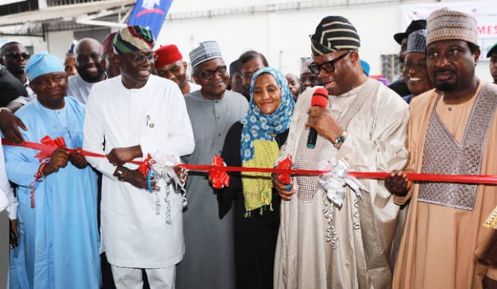 Lagos Govt Orders Additional 100 Trucks from Dangote’s Trucks Assembly Plant as Akpabio Commissions new CKD Plant Sanwo Olu