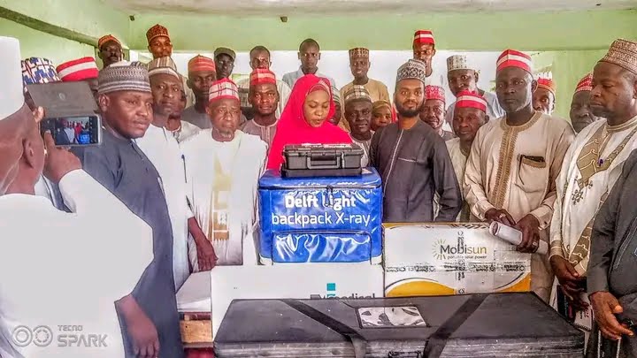 Private Organization Presents Machine to Madobi Local Govenment Council Scanning machine